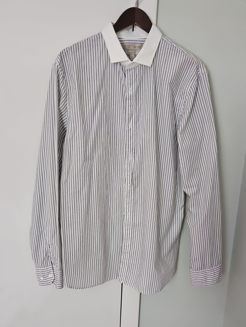 Banana Republic Men Shirts Large